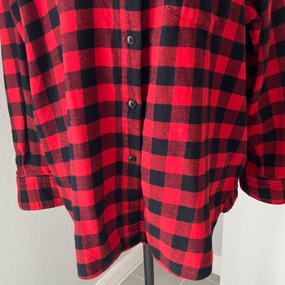 GAP Women Oversized Plaid Flannel Button Down Shirt-Red Buffalo Plaid | L - Picture 5 of 13